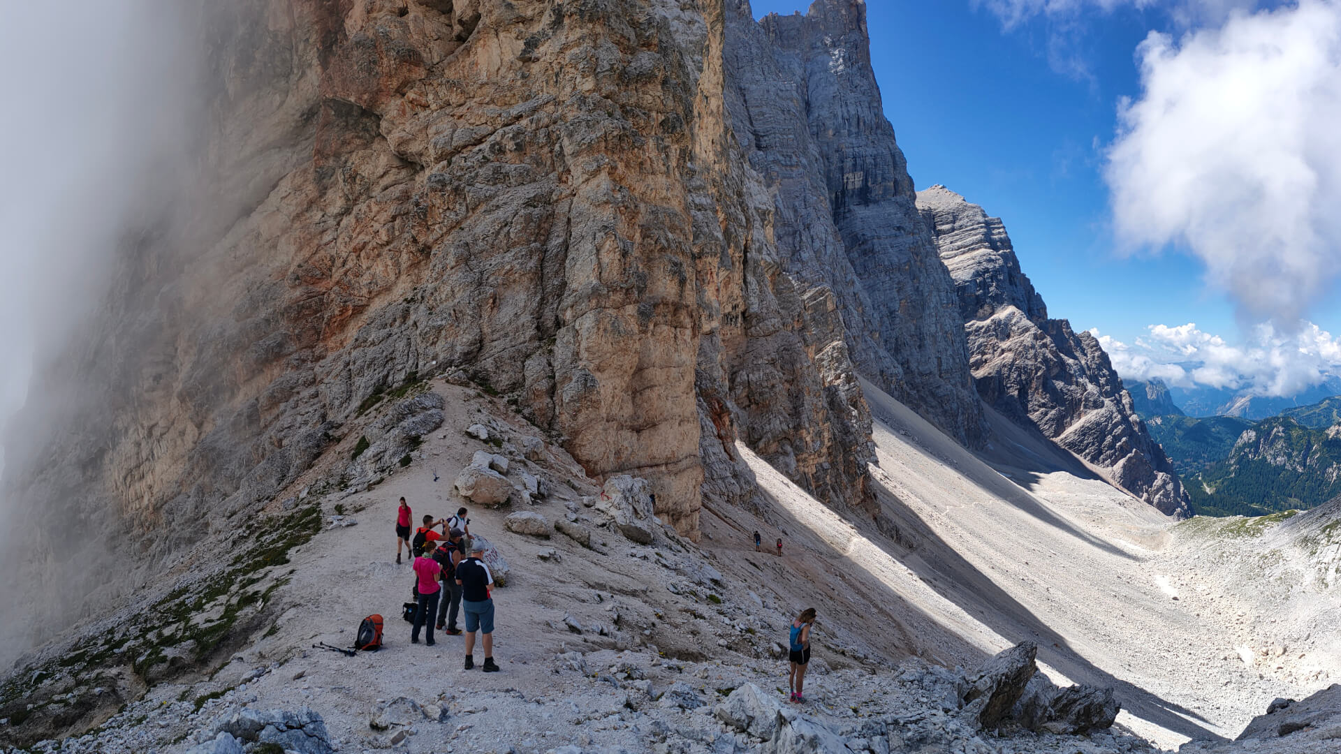 Trekking Dolomiti con guida esperta