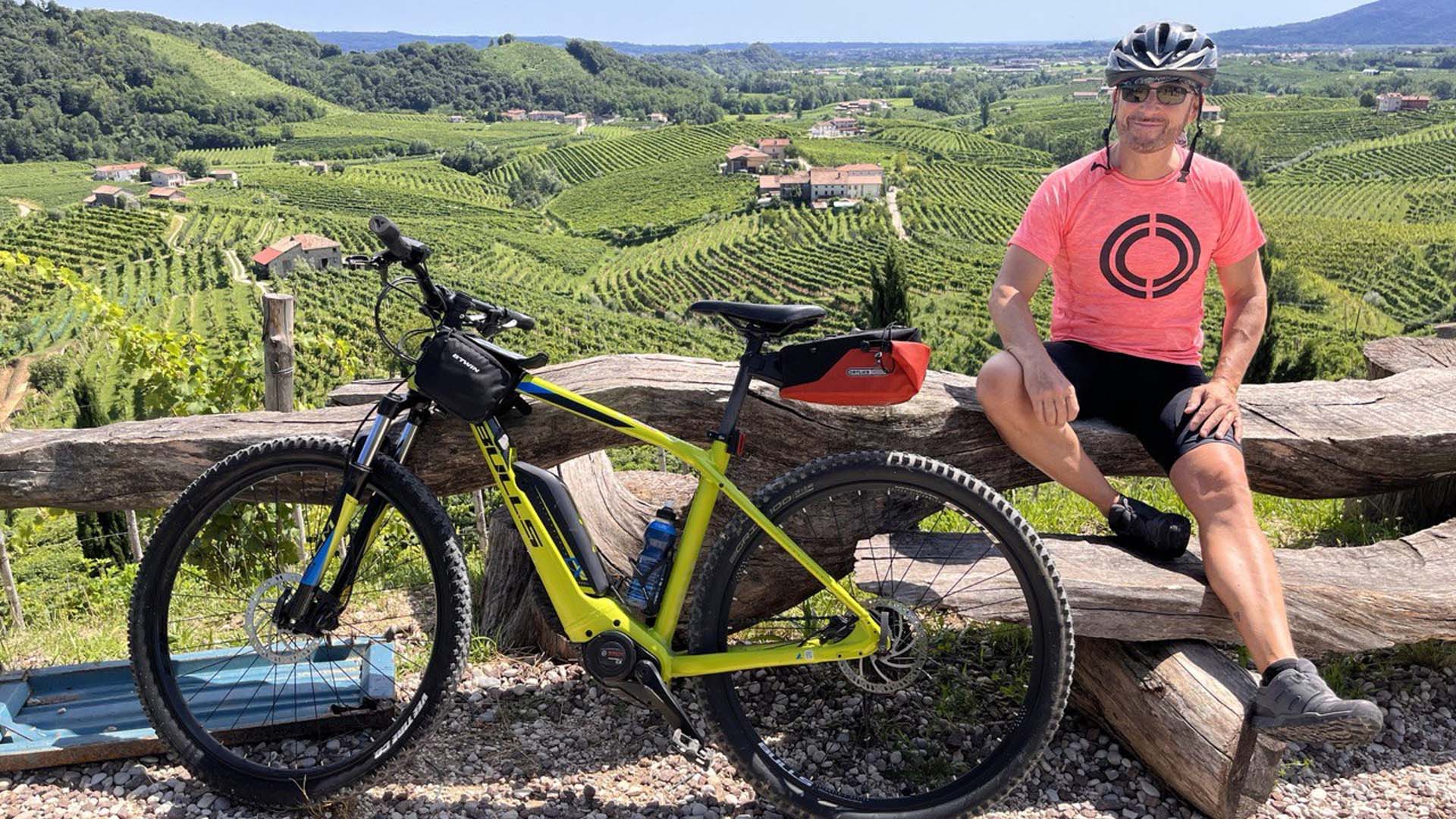 Pedalare tra le colline del Prosecco di Valdobbiadene