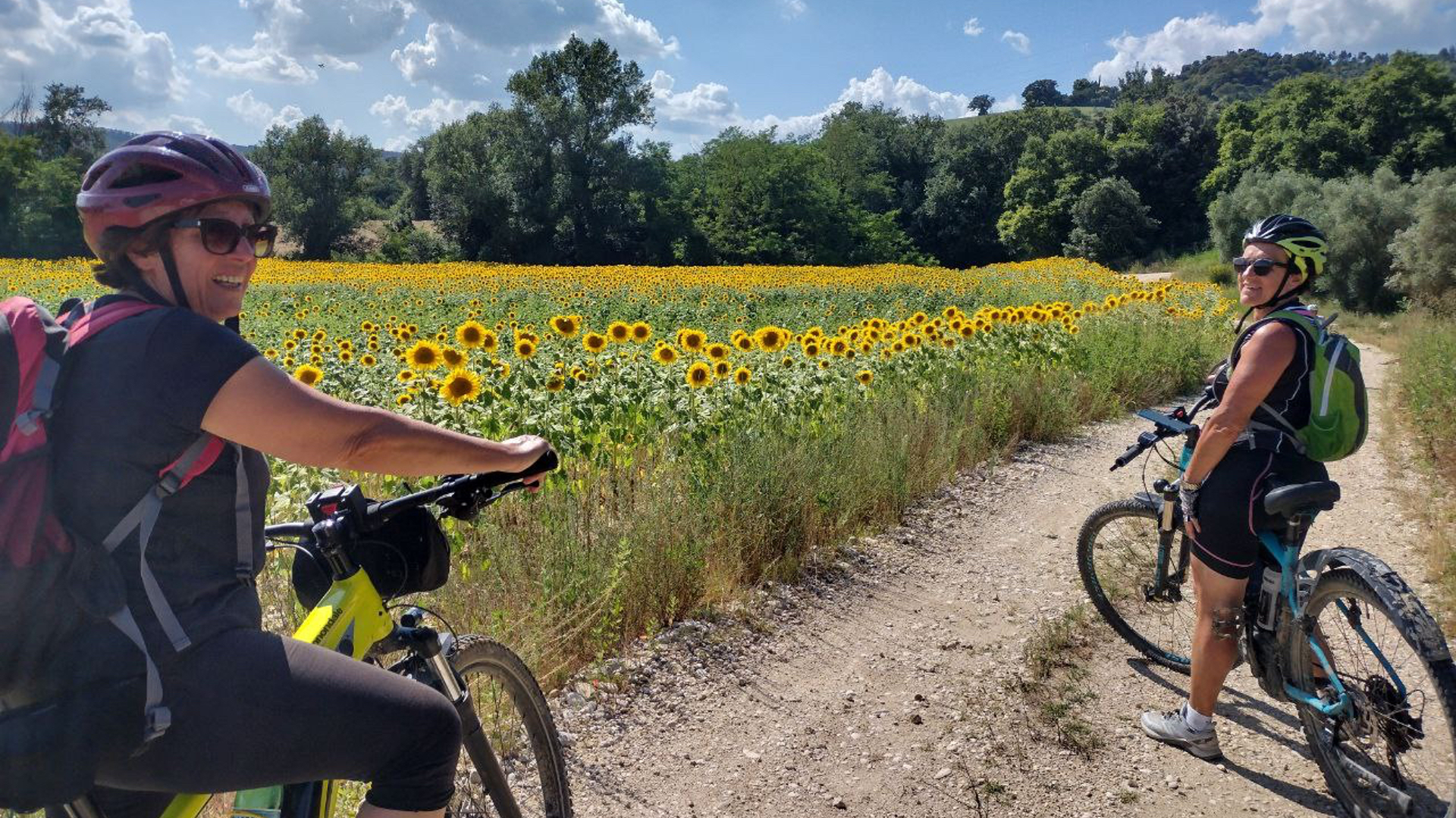 Pedalare lungo la Tirreno Adriatica in 6 giorni