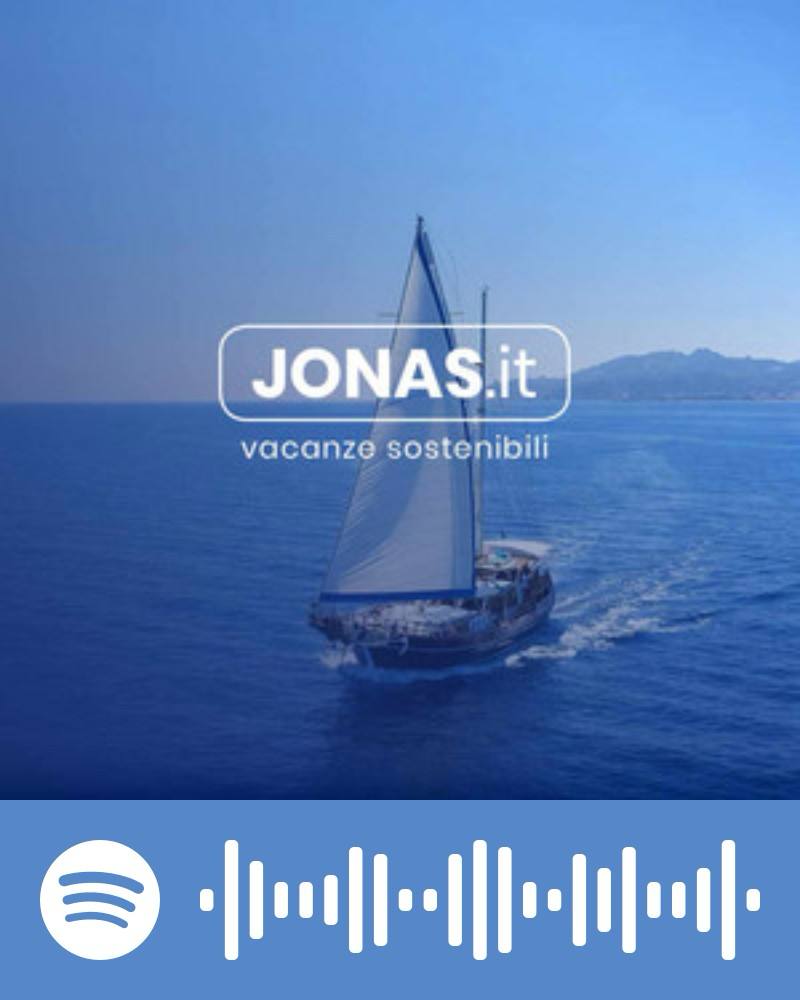 naviga in caicco lungo la costa dei fiori