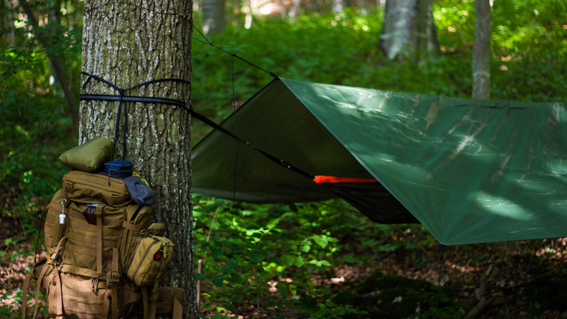 come costruire un rifugio di fortuna