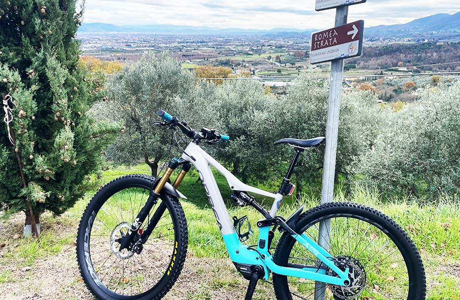 by e-bike along the Romea Strata trail